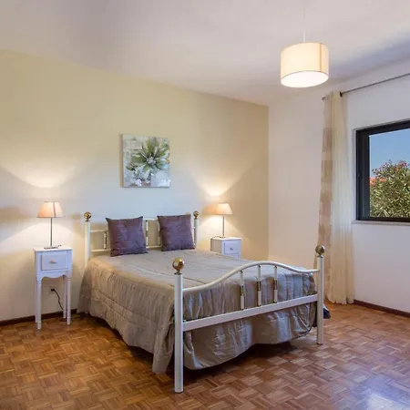 Villa Casa Vivenda Silva - Super Value Sleeps 9 Private Pool Ac