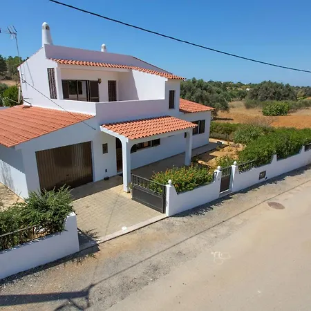 Villa Casa Vivenda Silva - Super Value Sleeps 9 Private Pool Ac Albufeira