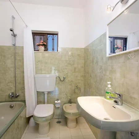 Casa Vivenda Silva - Super Value Sleeps 9 Private Pool Ac Albufeira